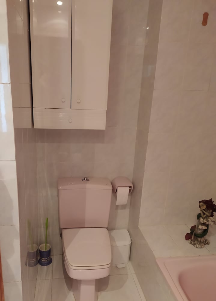 First Line Apartment With Wifi