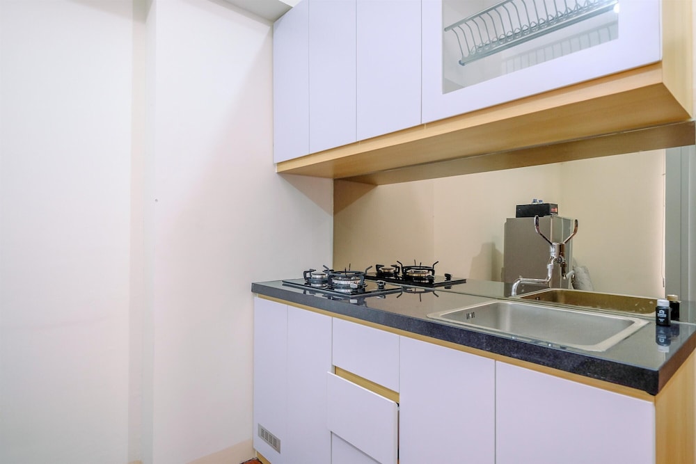 Cozy and Comfort Stay 2BR at Podomoro Golf View Apartment