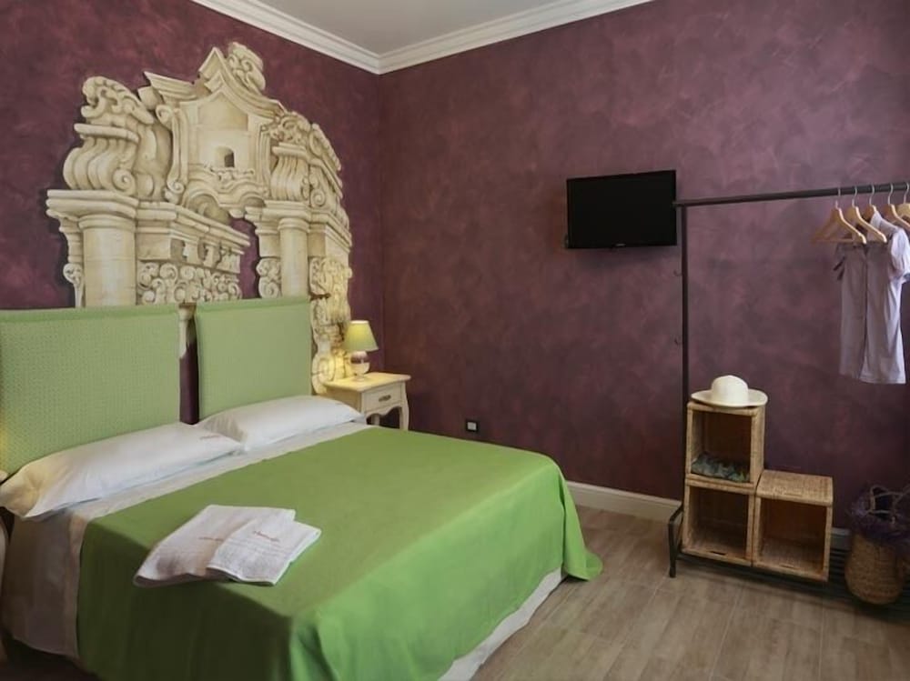 Hestasja bedroom