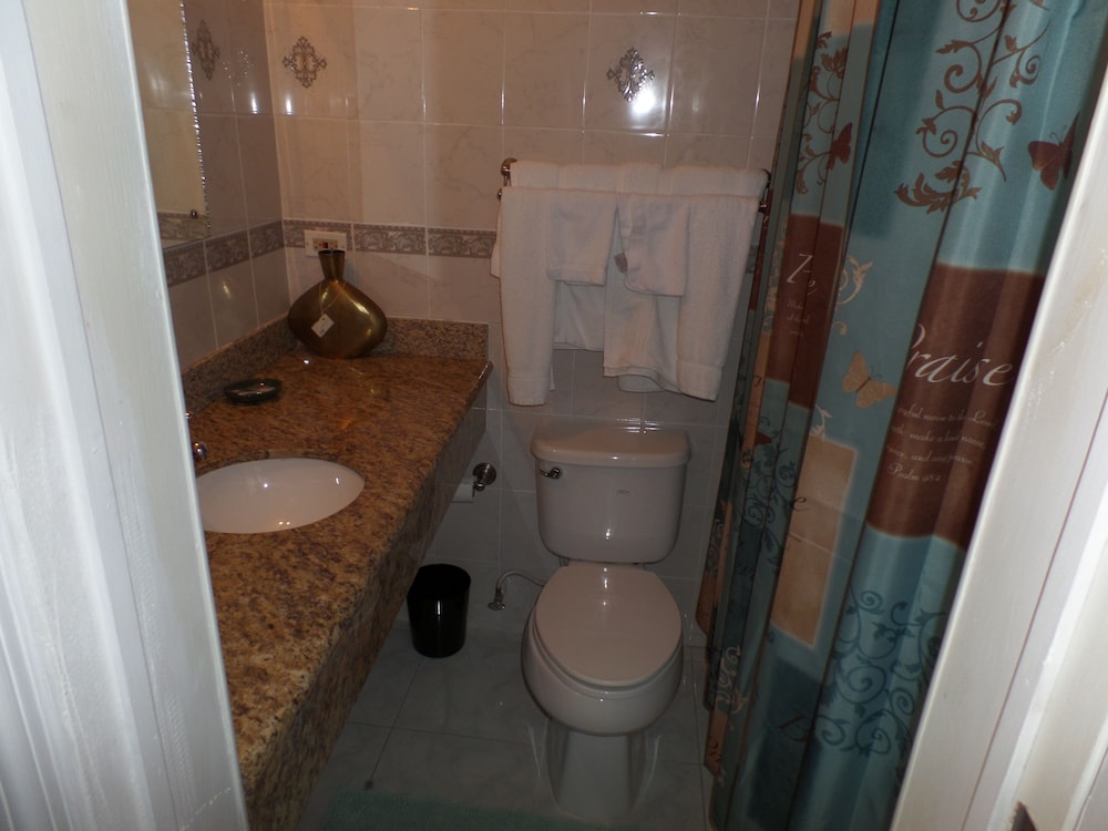 The Royal Kensington Guest House