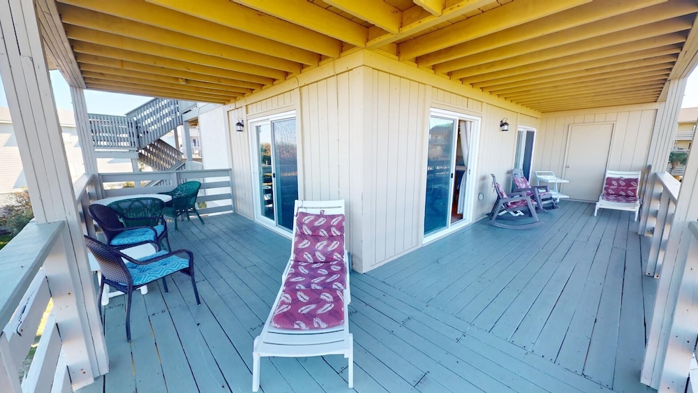 Lighthouse Point 3 by Tybee Vacation Rentals