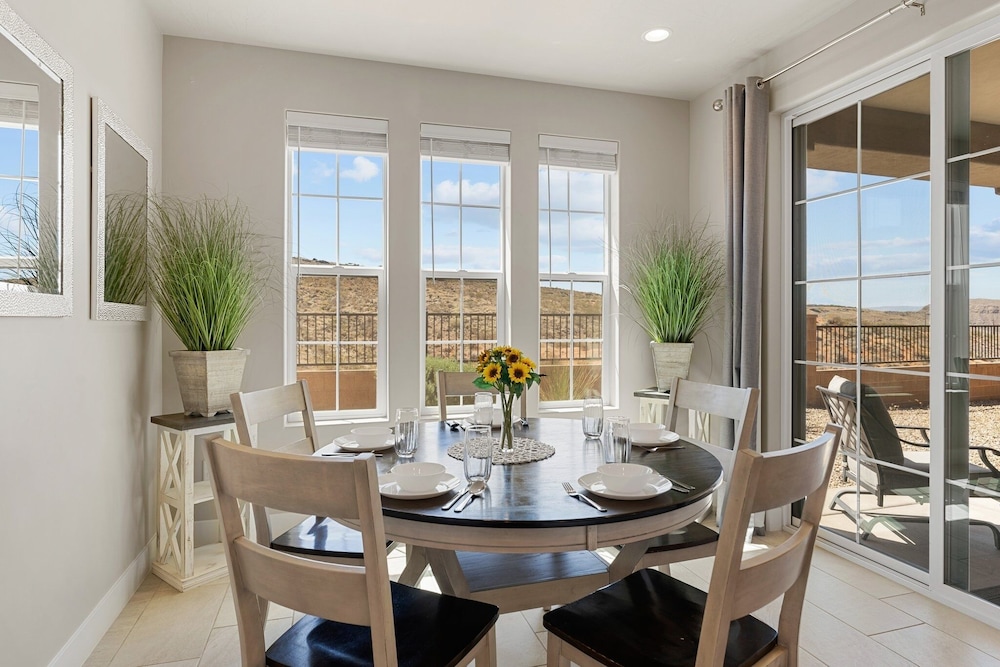 Forever Summer 5 Bedroom Townhouse