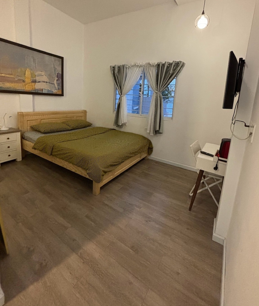 Lily's Hostel
