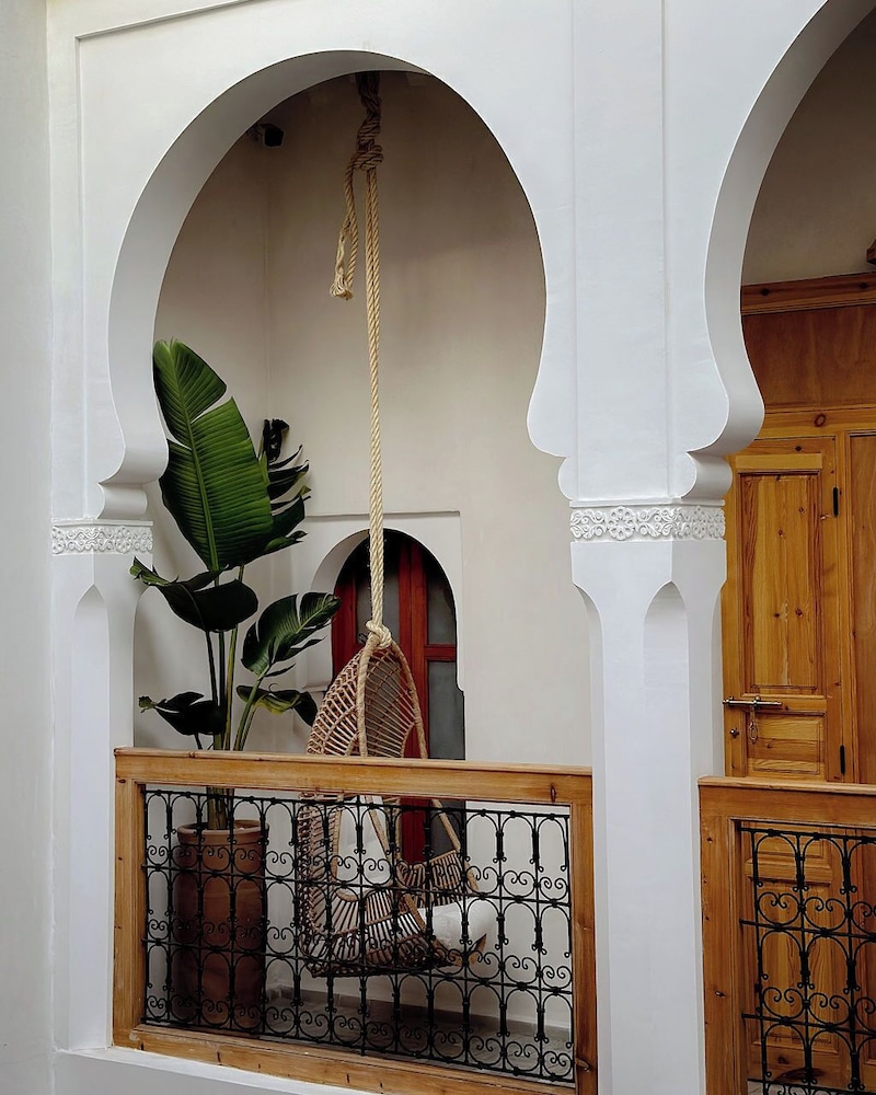 Riad LallaBaya