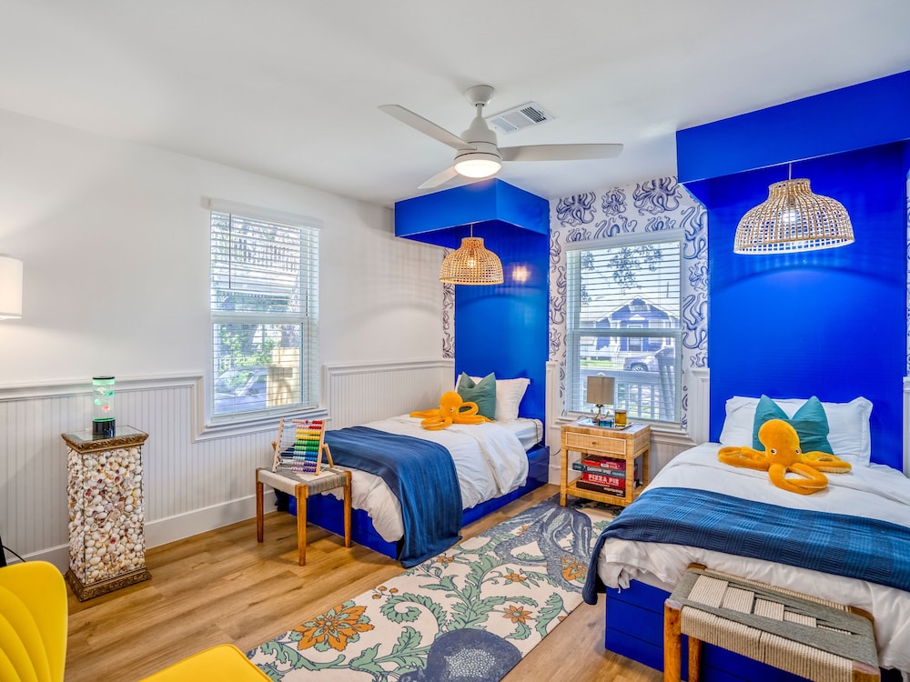 Sandy Toes Retreat by Ryson Vacation Rentals