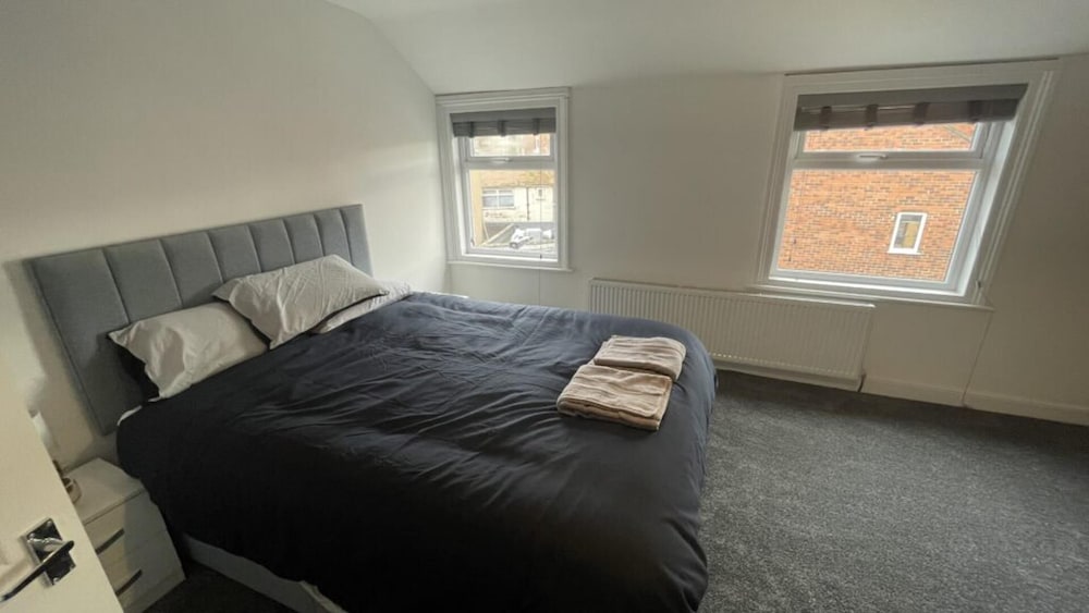 House Located Centrally for up to 8 Guests view 5