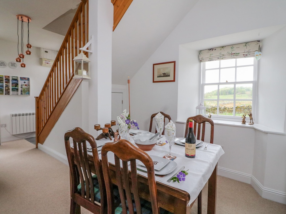 Seaview-barsloisnach Cottage view 5