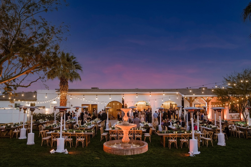 Buena Vista by Avantstay Massive Outdoor Oasis w/ Pool, Spa Firepit! - Property Image 24