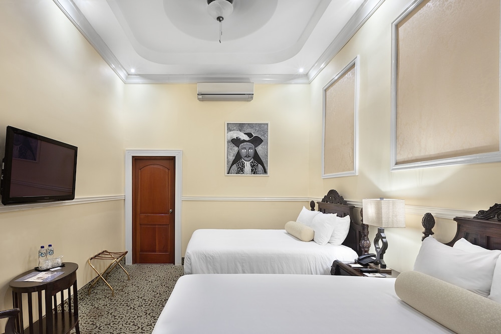Hotel La Perla