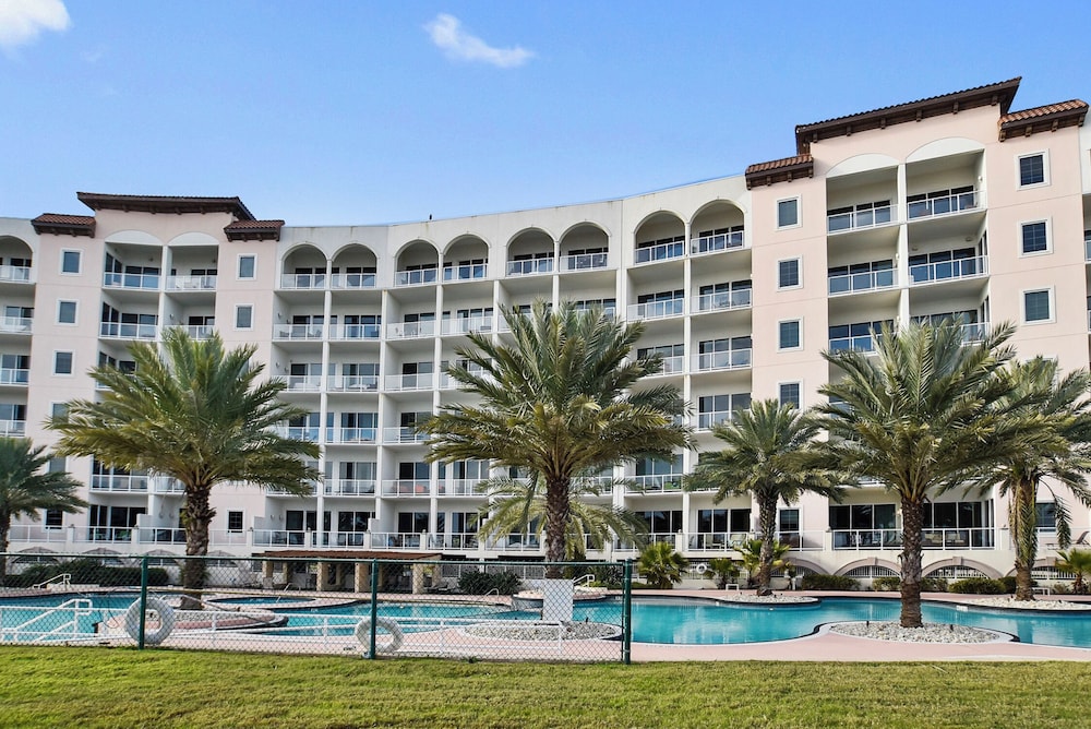 Low Tides by Ryson Vacation Rentals