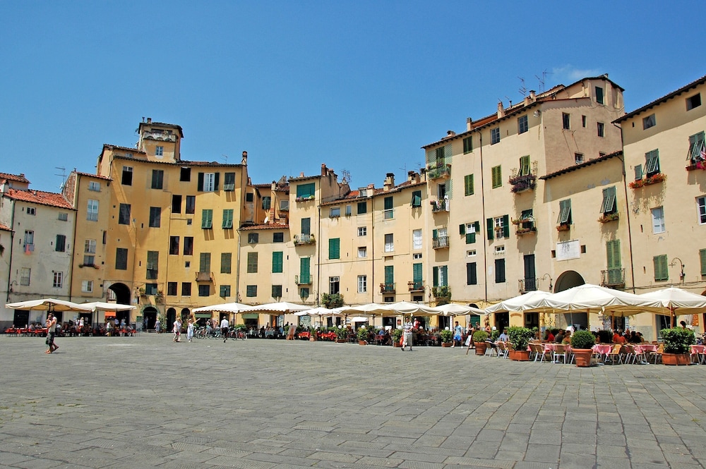 Butterfly Apartment In Lucca