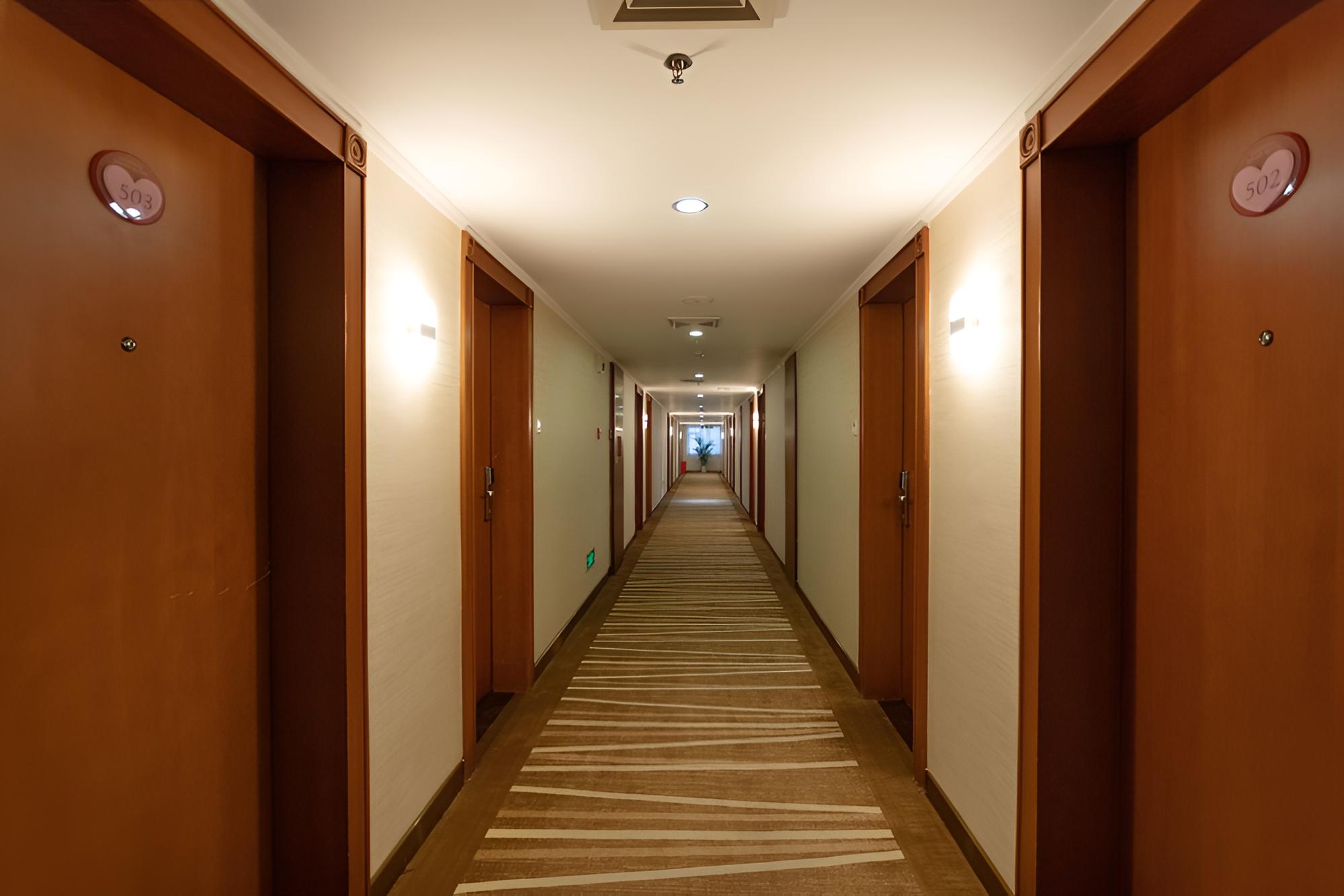 L Hotel Lianhua