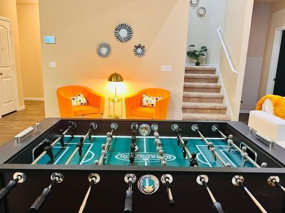 Spacious 4BR Home w Game Room Office Backyard