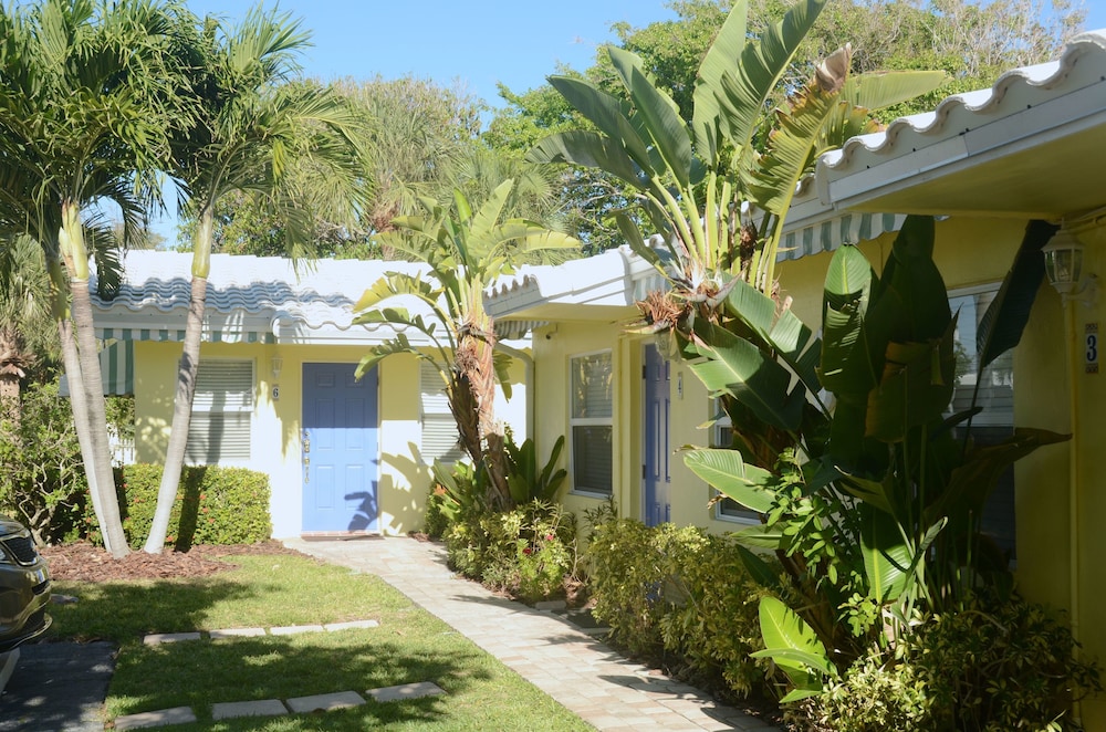 Bahama Beach Club of Pompano