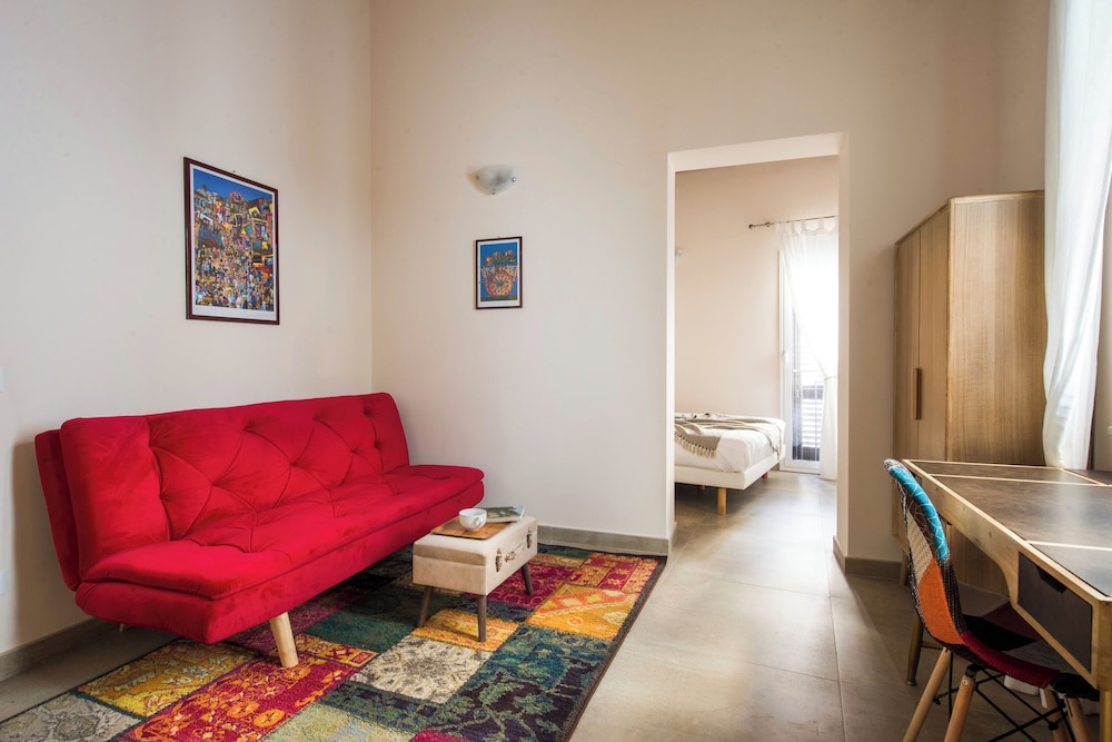 Santa Cecilia Luxury Apartments by Wonderful Italy view 5
