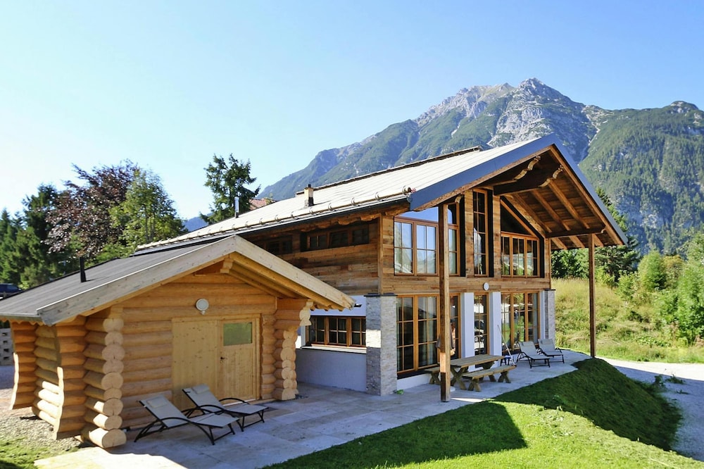 Chalet in Leutasch Near Kreithlift Ski Resort