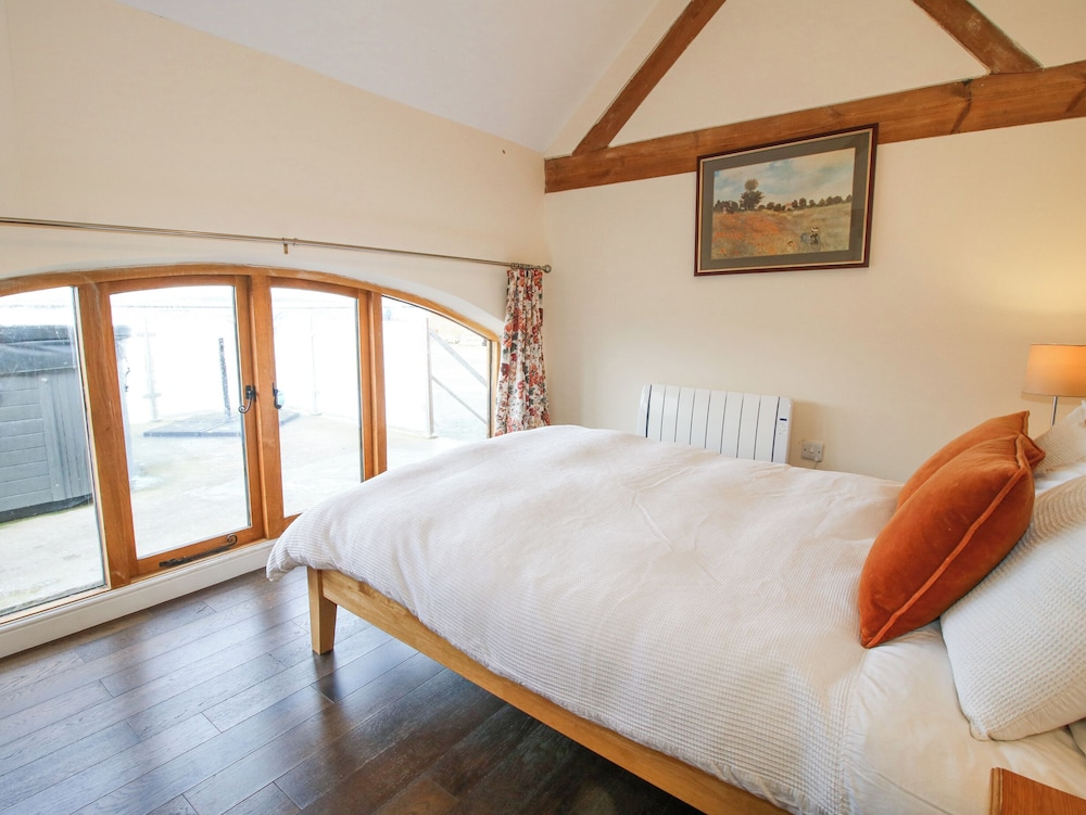 Millstone Cottages - Breidden View