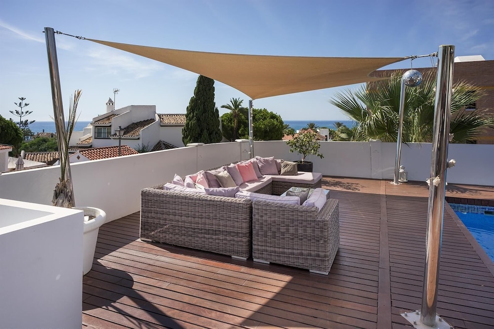 Marbella Vacations - Great Beach Side Villa - Semi Heated Pool - Property Image 16