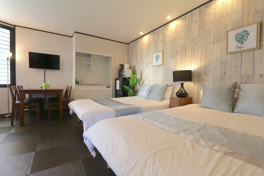 Guest House Liz Nakazaki-cho