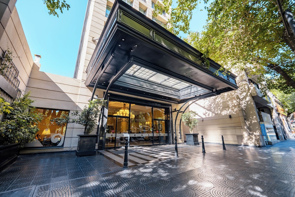 Hotel Amérian Executive Mendoza Hotel - Image 1