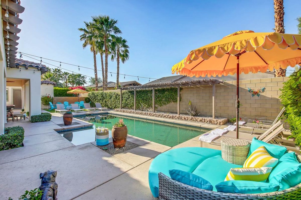 Elegant Desert Oasis Near Coachella Palm Springs