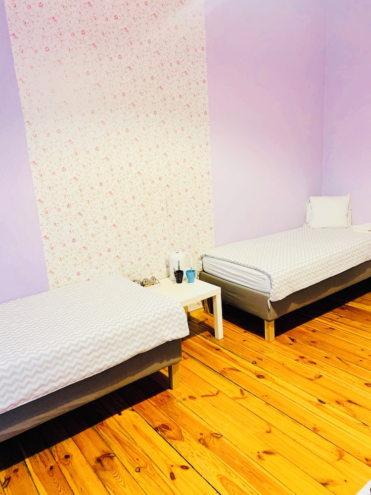 Happy House Hostel. Poznan