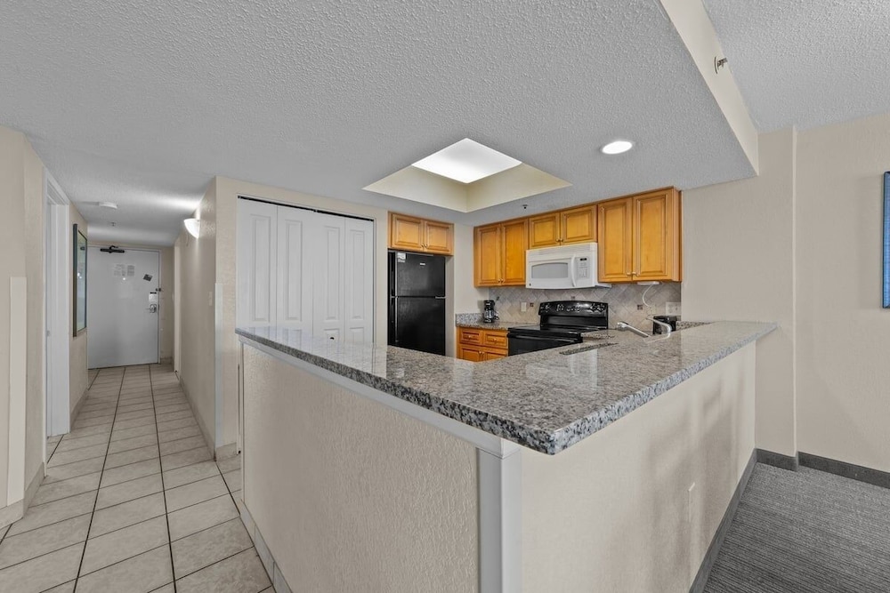 Compass Cove 1018 3 Bedroom Condo