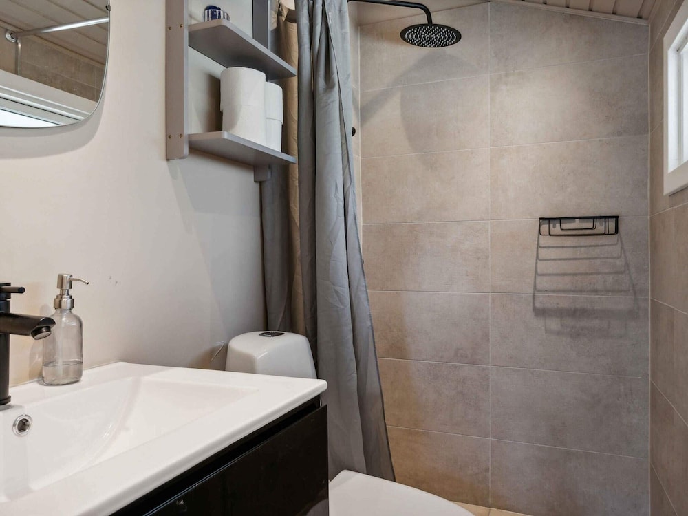 5 Star Holiday Home in Hals