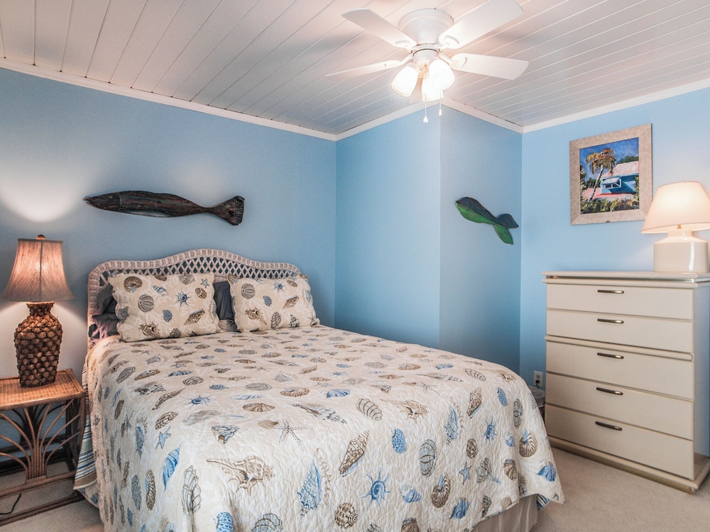 Dock Holliday by Topsail Realty