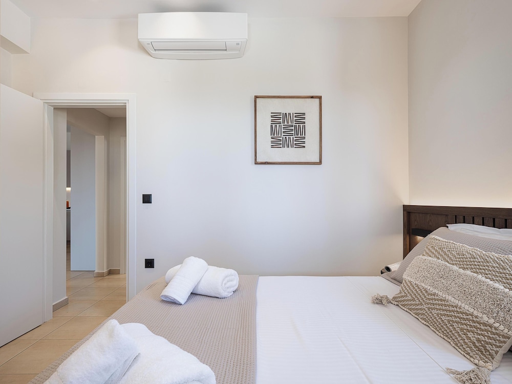 Kymélia Luxury Residences With Sea View