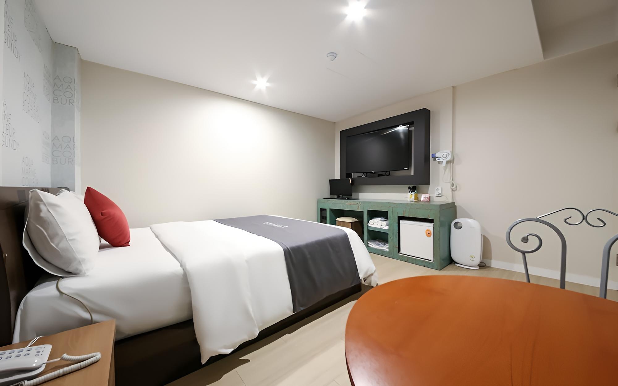 Iksan Hotel Banditburi view 2