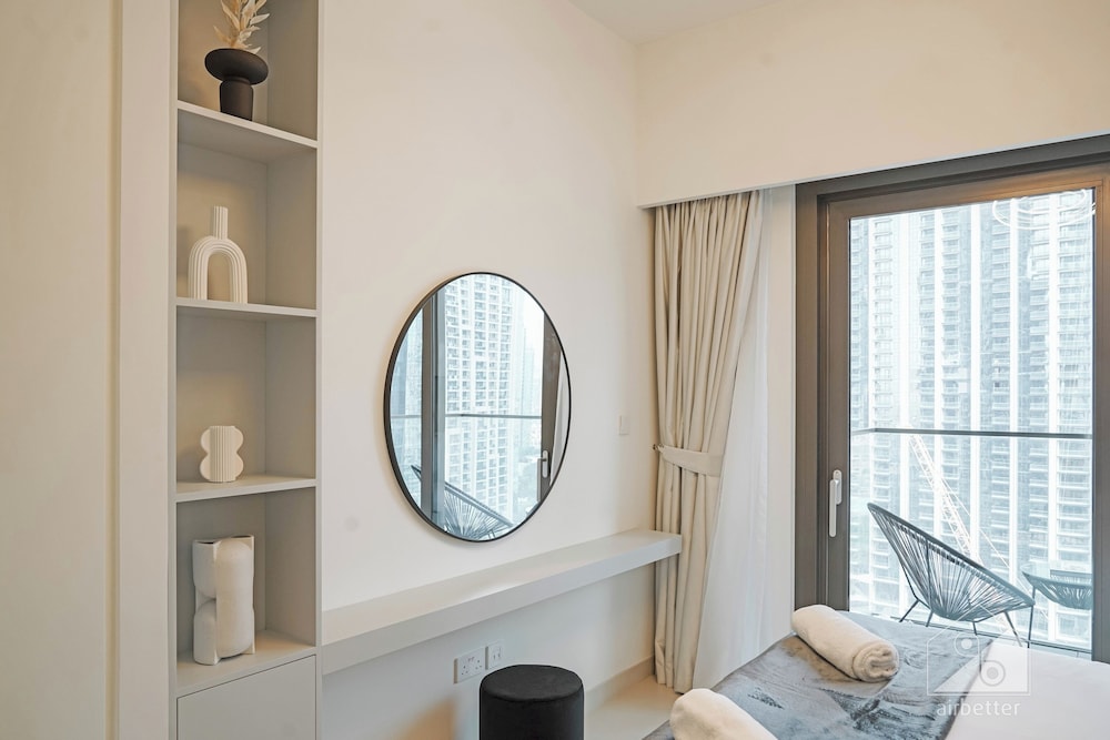 Burj Crown Luxurious 3bedroom Balcony
