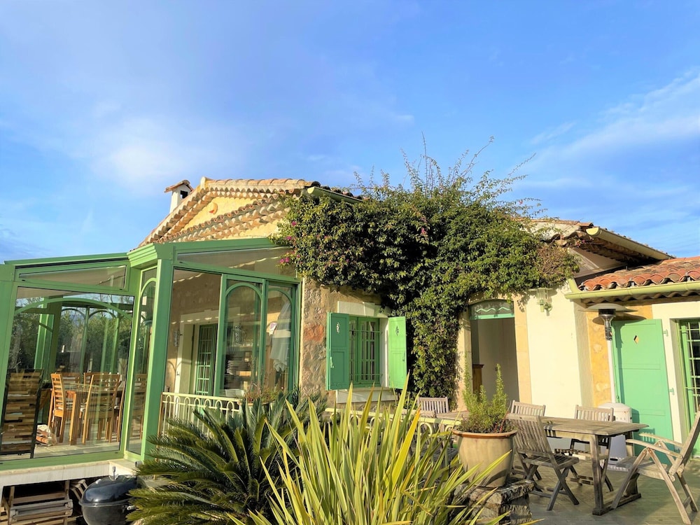 Charming Holiday Home in Mougins With Pool
