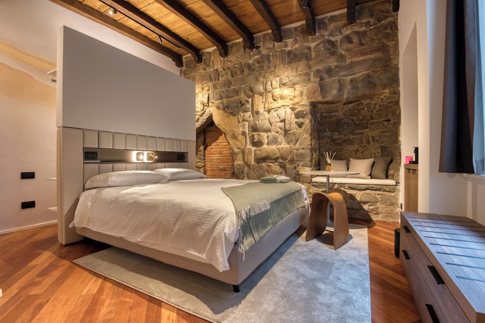 Le Torri Suites