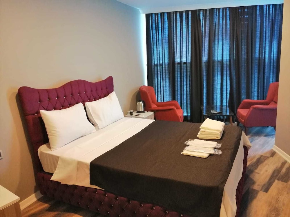 Plus Park Suit & Otel - Image 10