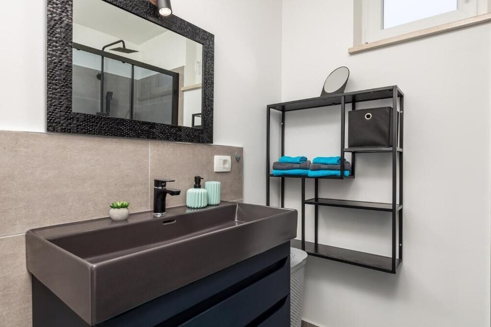 Apartments Bako