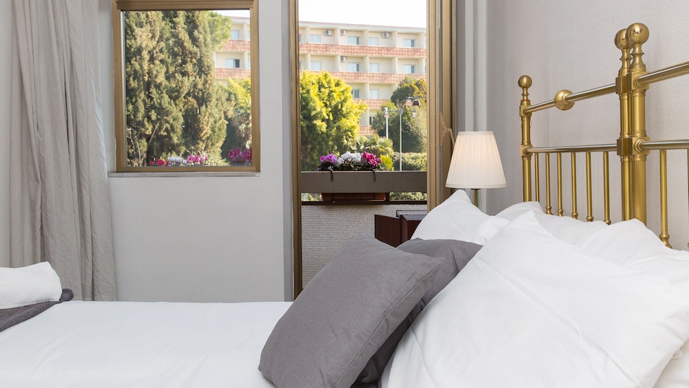 Rental in Rome Aurelia Antica