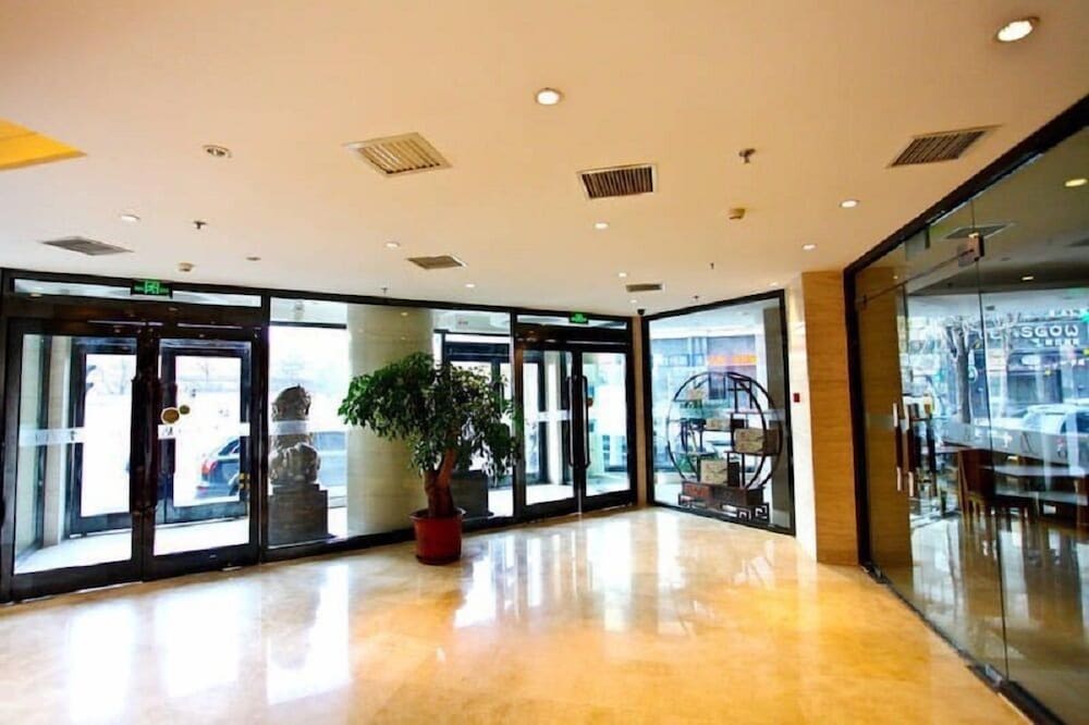 Quan Ji Hotel