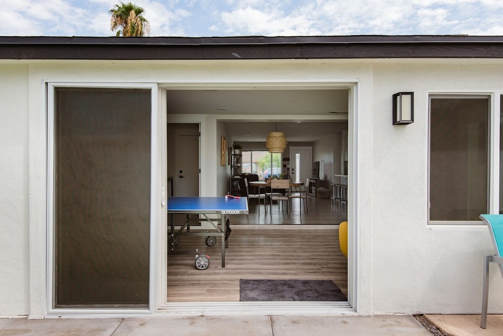 Family Retreat By Old Town w Pool
