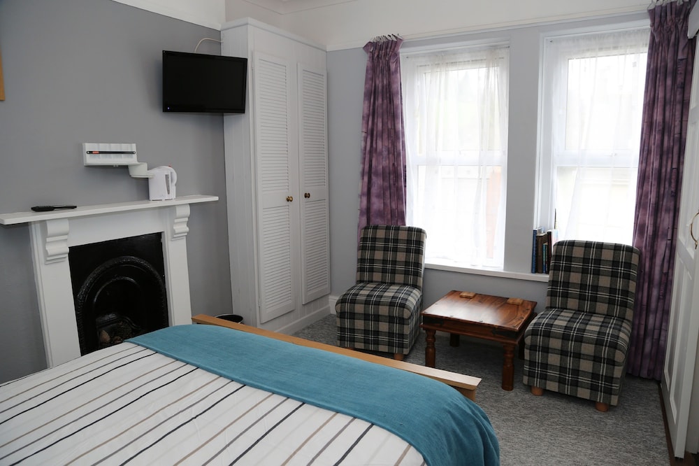 Acorns Guest House
