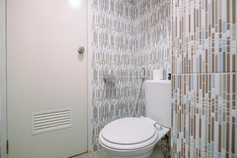 Strategic and Comfortable 2BR at Podomoro Golf View Apartment