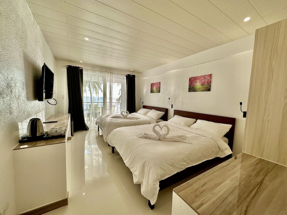 Calypso Beach & Dive Resort
