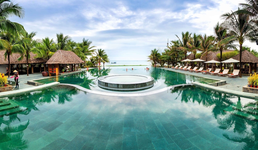 Sonata Resort & Spa