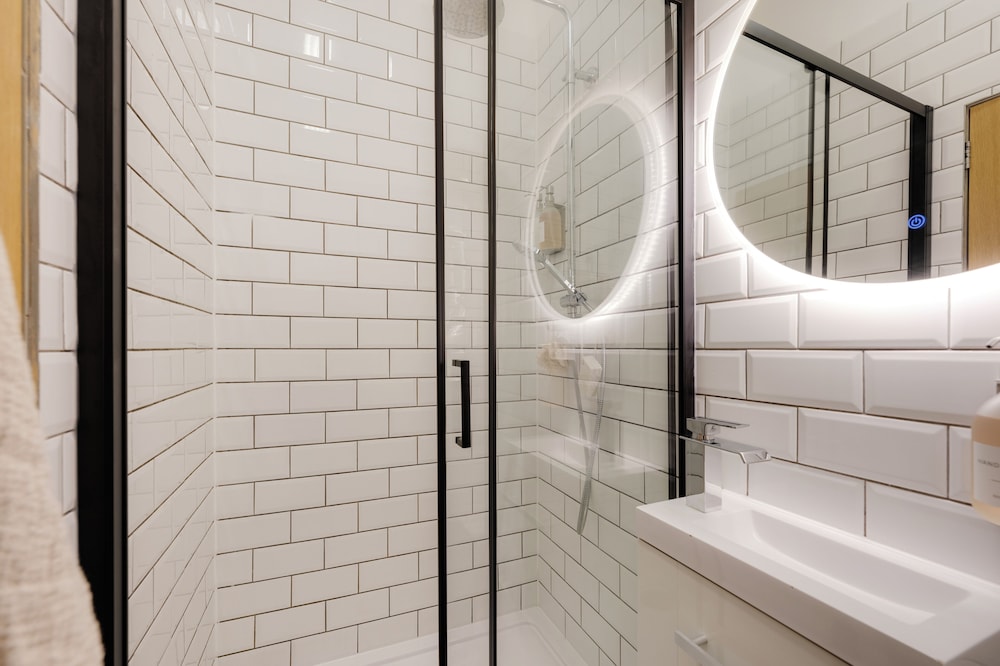 Tower Bridge Road Your Apartment