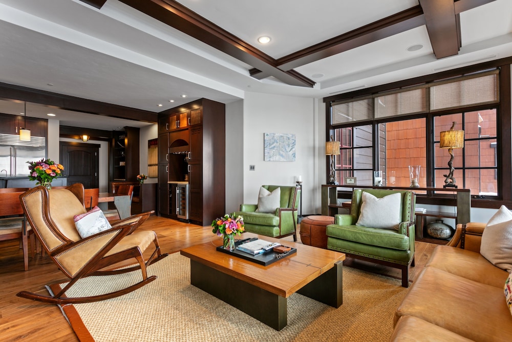 Flagstaff Lodge at Deer Valley Resort - Two Bedroom Residence #305 2 Condo