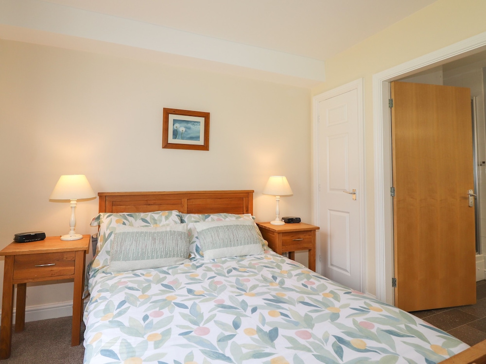 Tilly Mint Cottage