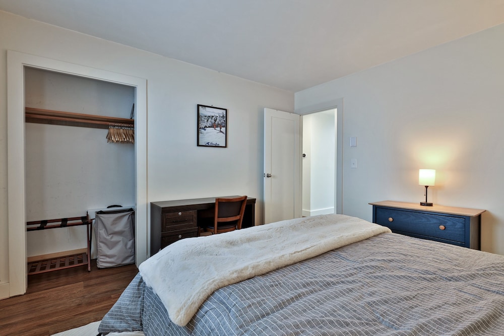 The Powder House 4 Bedroom Home
