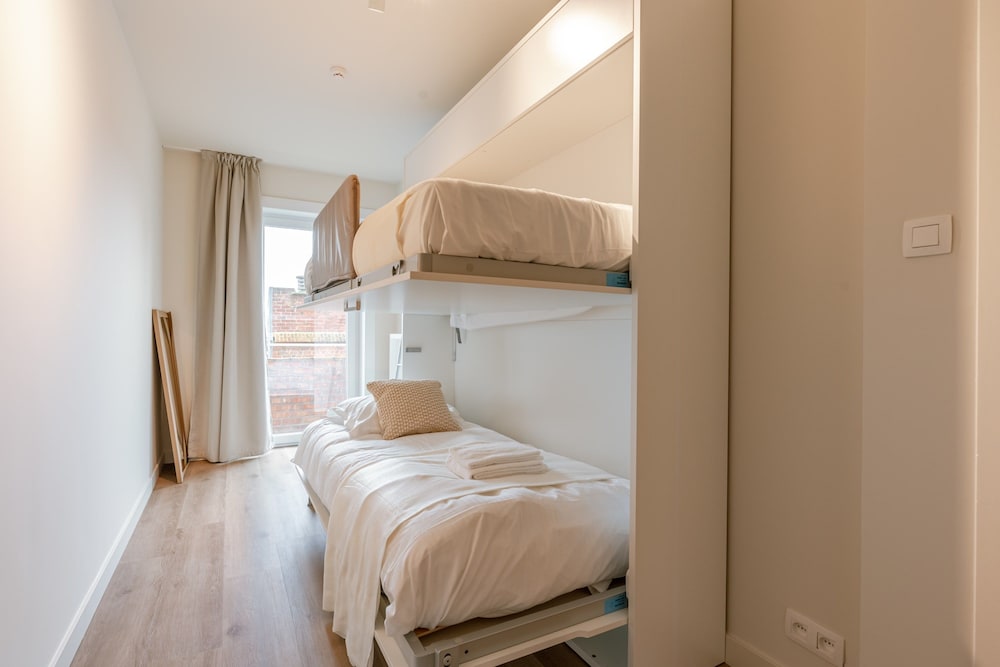 BE DEP Zeed 56-401 in De Panne
