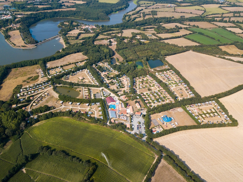 Camping Village de la Guyonnière — 12