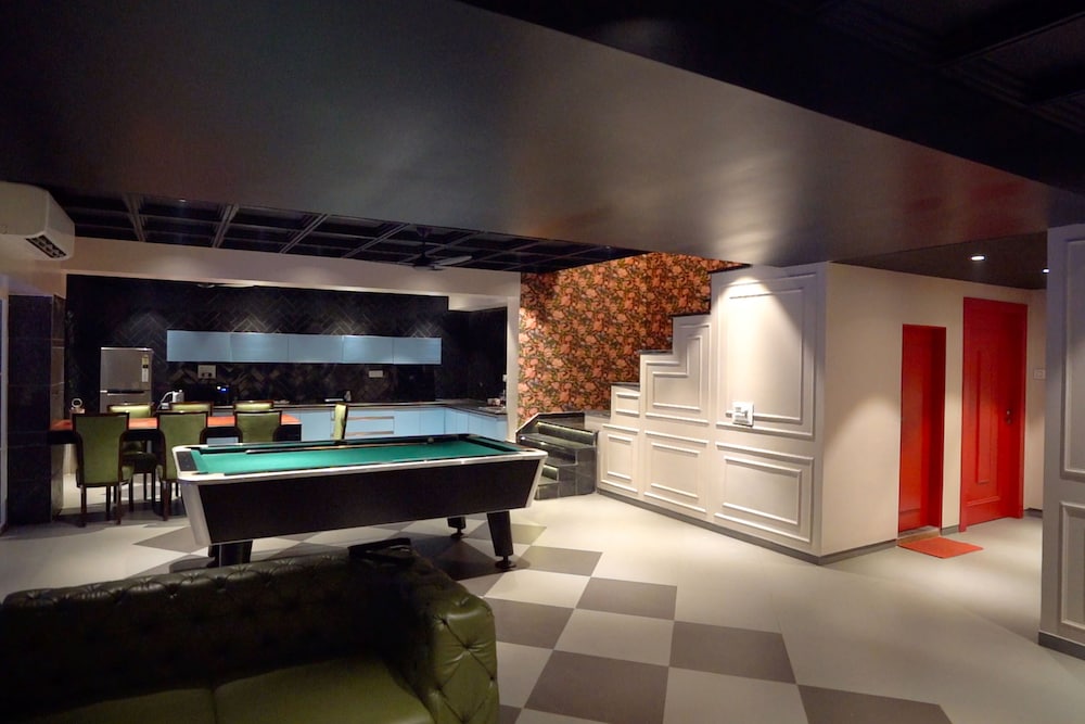 Red Door Villa by Shiloh Stays Igatpuri